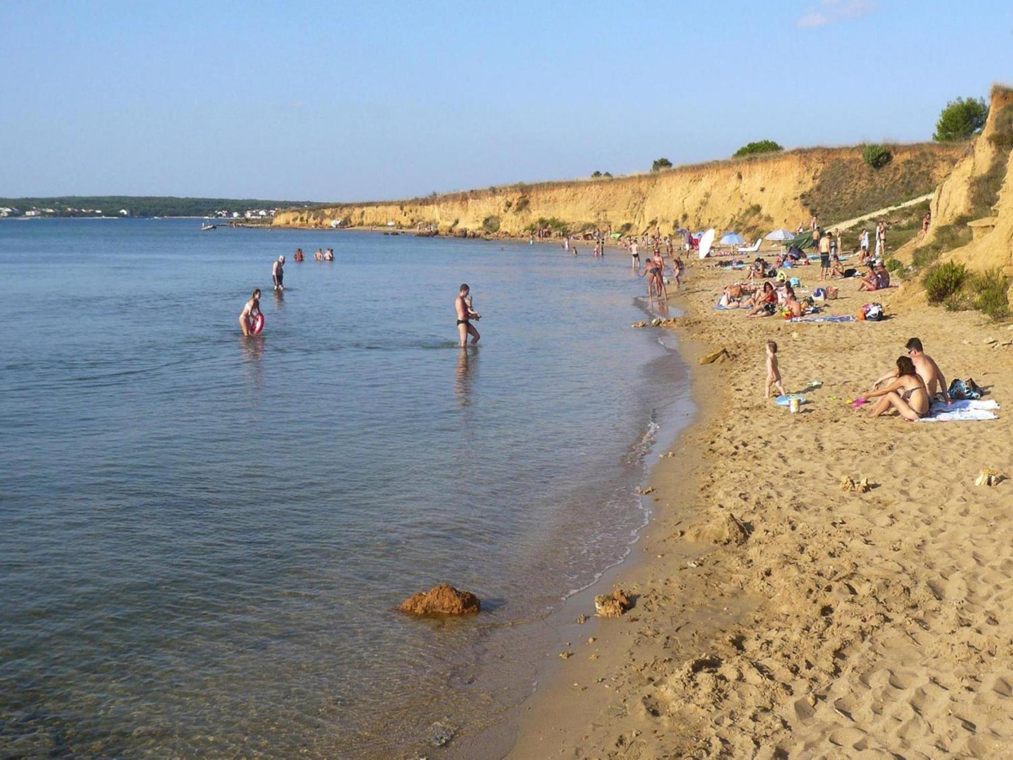 Apartments Ljilja In Privlaka, Near Sandy Beach Privlaka  Eksteriør billede
